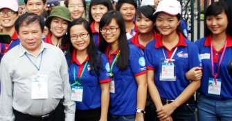 Nguyên Thứ trưởng Bộ GD-ĐT Bùi Văn Ga: Tiếp sức mùa thi góp phần thay đổi giáo dục