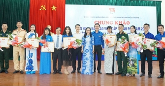 Sinh viên Đại học Đà Nẵng đạt giải cao Liên hoan Báo cáo viên trẻ xuất sắc thành phố năm 2019