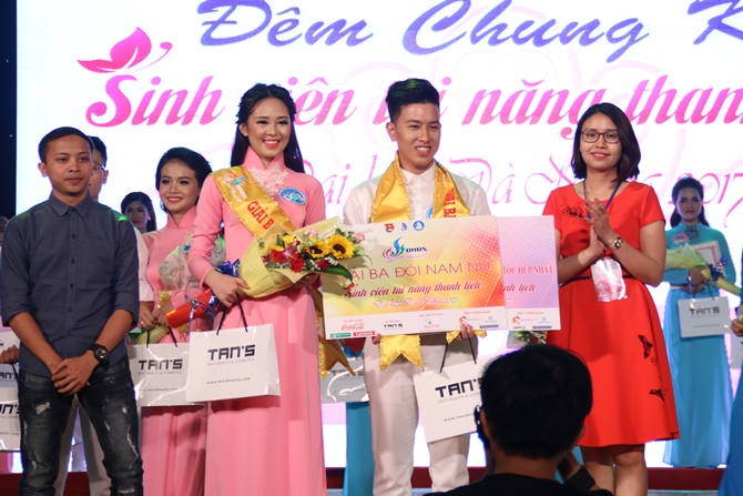 Sinh viên tài năng thanh lịch Đại học Đà Nẵng 2017